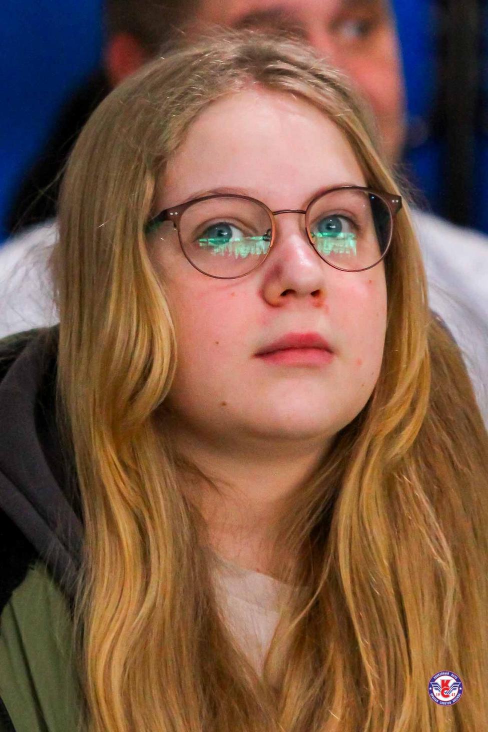 ���. ������� � ������������ ��. ����� 2021-22. ���������� 19 �� 105. ���� images/FANS_1019.jpg
